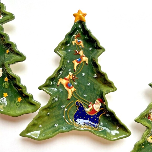 Vintage Christmas Dishes Decor - Picture 3 of 8